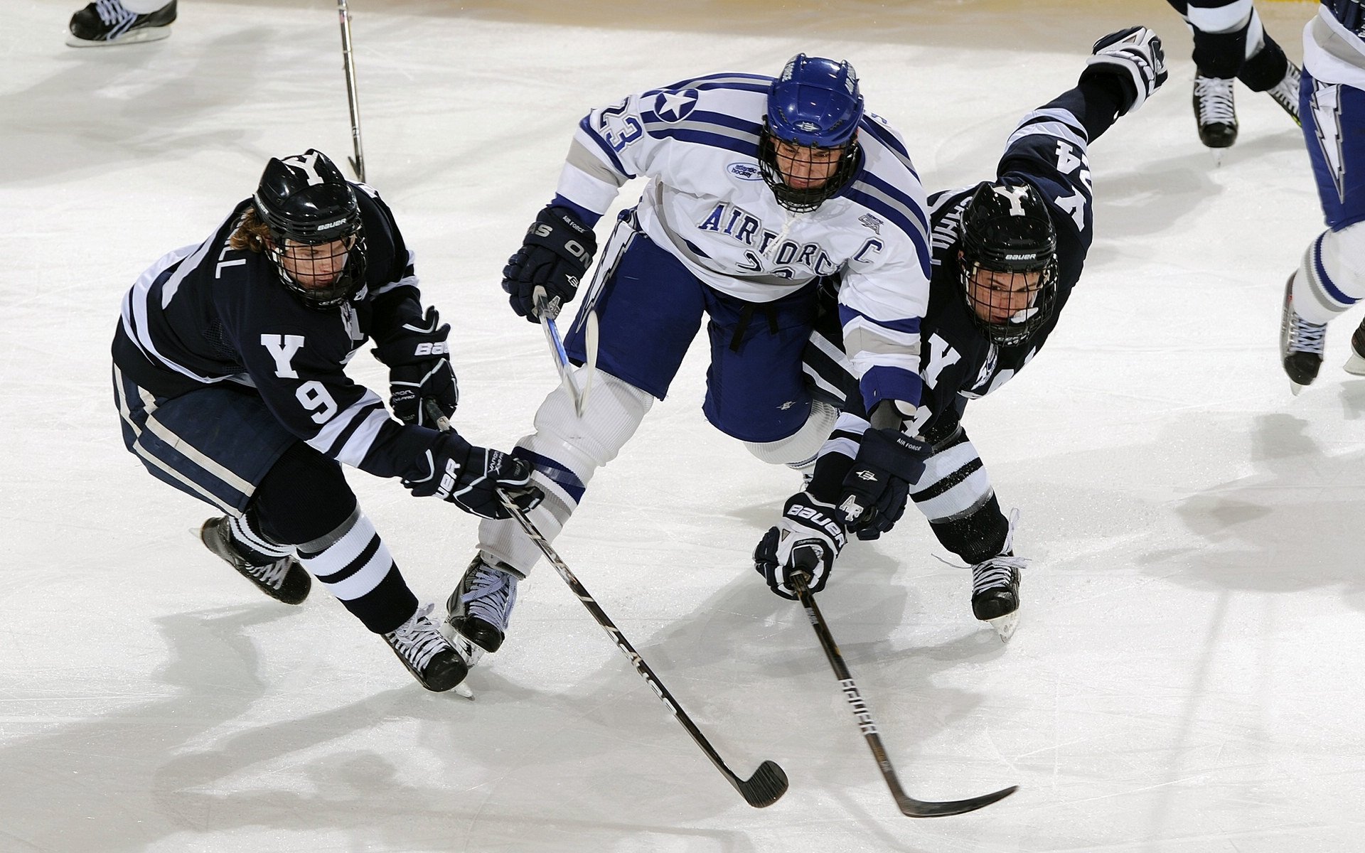米兰体育(中国大陆)官网-欧洲杯决战奇迹：战术布局和个人发挥完美融合，欧洲杯决赛玩法