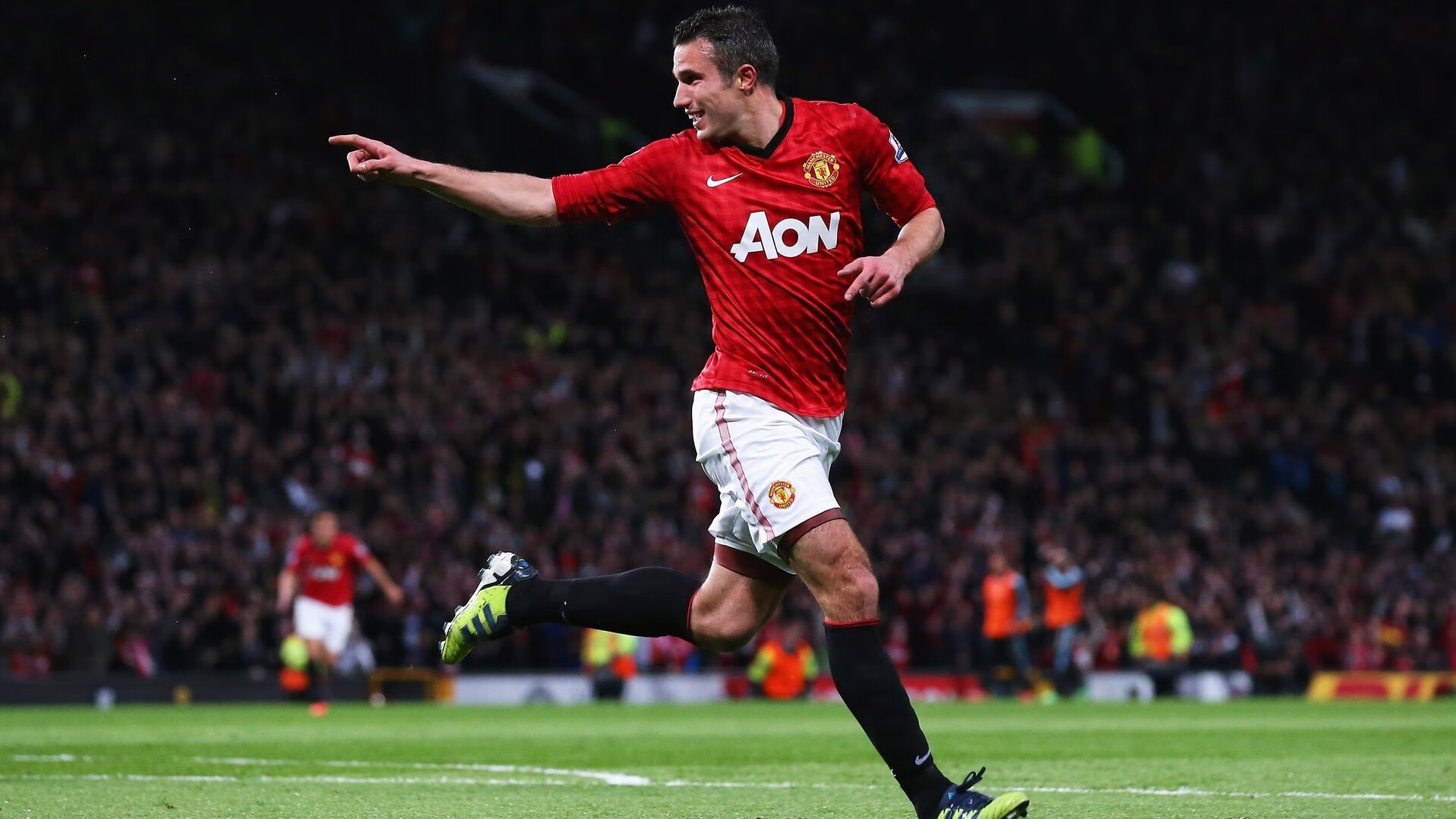 ac米兰官方网站-训练课上模拟比赛情景提高临场应变能力与位置转换速度，赛前模拟训练的概念